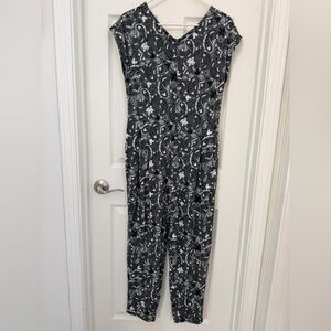 GUC Disney Black & White Paisley Jumpsuit Romper size Large
